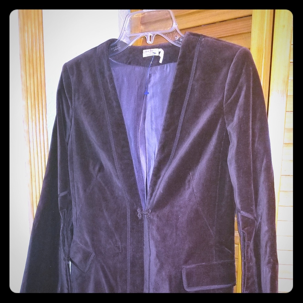 *PREOWNED* Max Studio Special Edition Coat